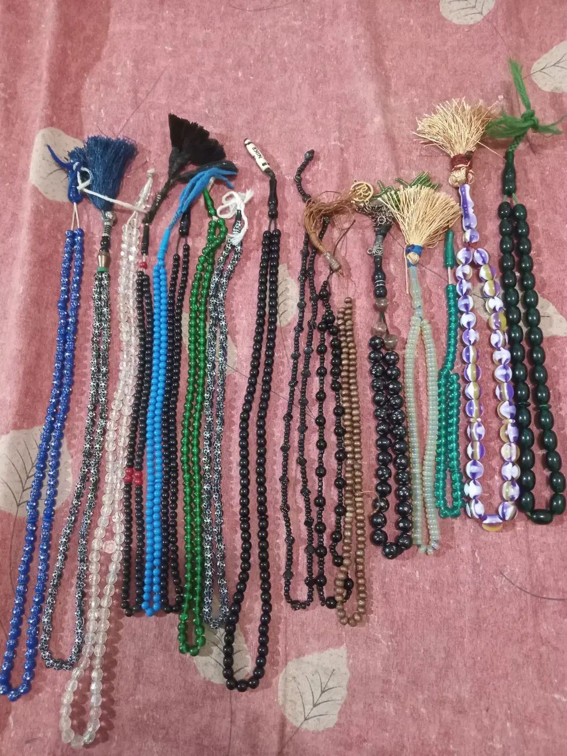 ۱۷ تا تسبیح به عنوان لاکی ۳ میلیون|کلکسیون اشیاء عتیقه|گتوند, |دیوار