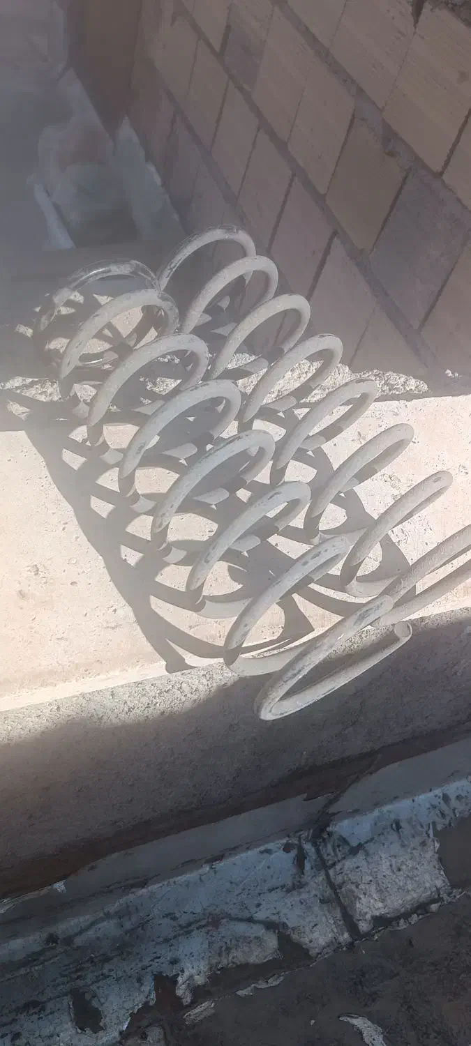 فنر ساینا و کوییک|قطعات یدکی و لوازم جانبی|هشتگرد, شهرک ولیعصر (مصلی)|دیوار