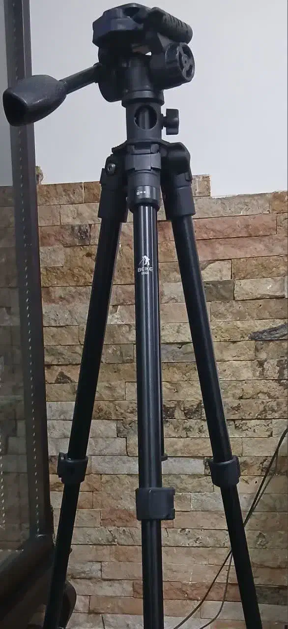 سه پایه دوربین بیک Q600|دوربین عکاسی و فیلم‌برداری|لنگرود, |دیوار