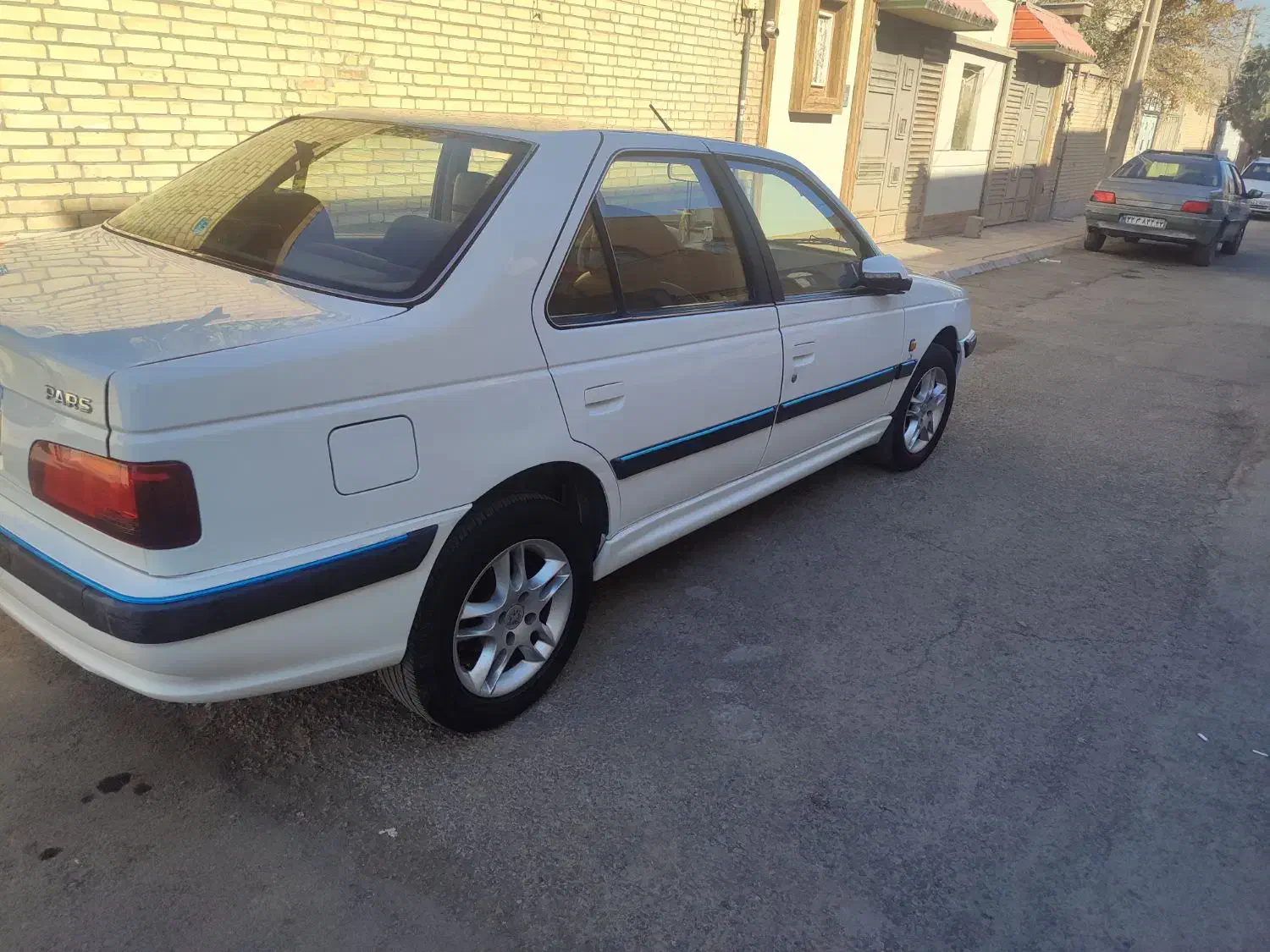 پژو پارس تیوفایو مدل ۹۷|خودرو سواری و وانت|اصفهان, قائمیه|دیوار