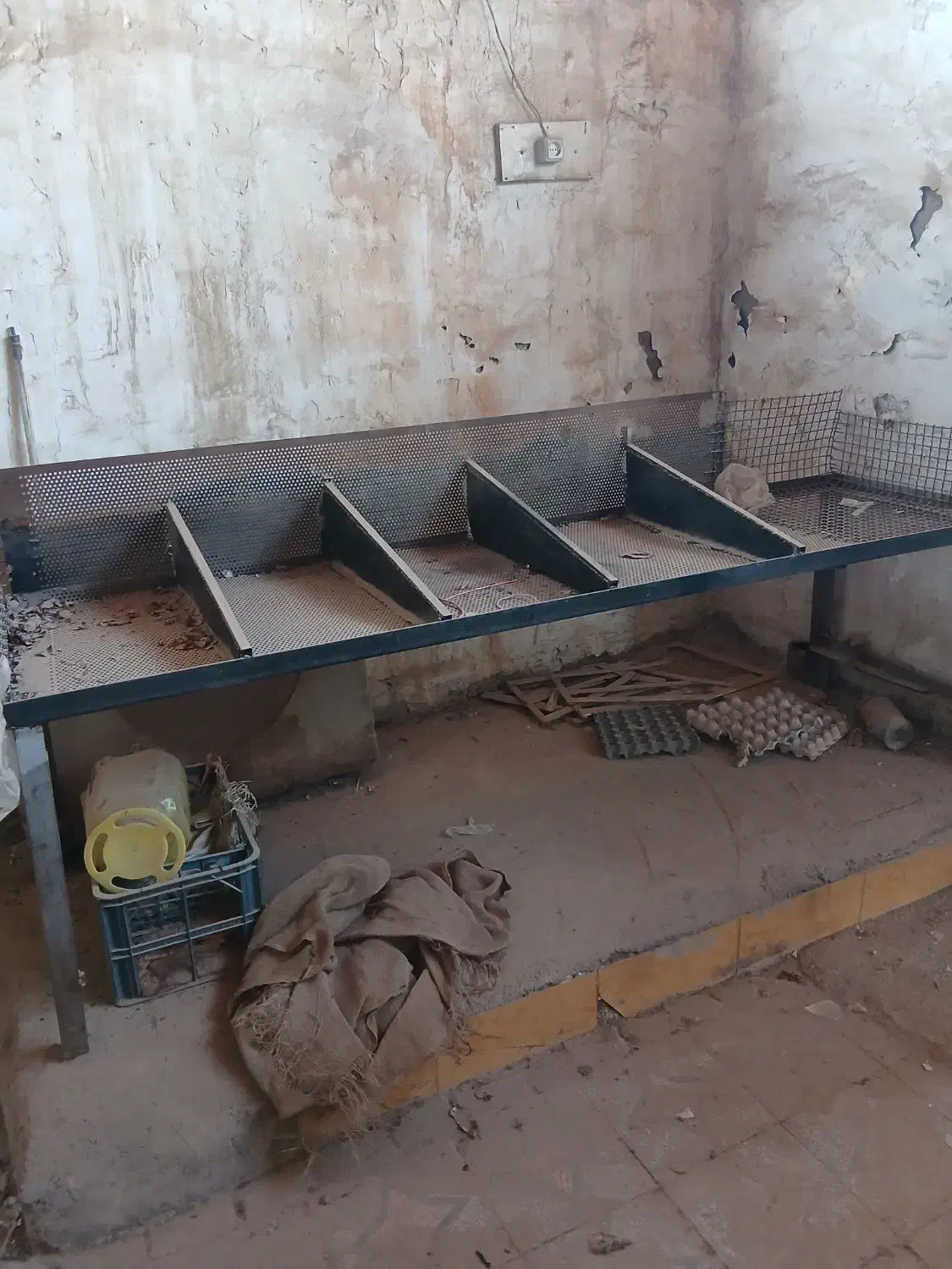 قفسه یا میز تره بار|فروشگاه و مغازه|کارون, |دیوار