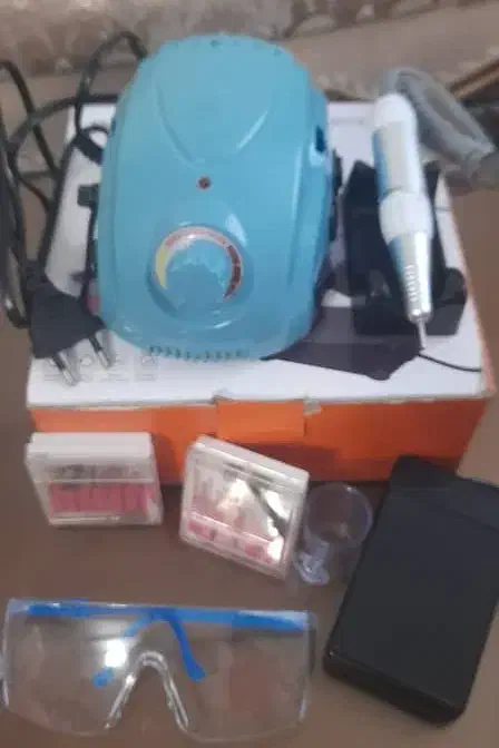 وسایل کاشت ناخن تکمیل|آرایشی، بهداشتی، درمانی|ملارد, |دیوار