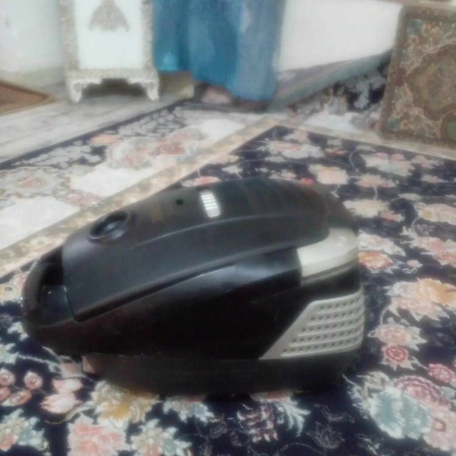 جاروبرقی کارکر ده ولی تمیز مکشش خوب|جاروبرقی، جارو شارژی، بخارشو|مسجد سلیمان, |دیوار