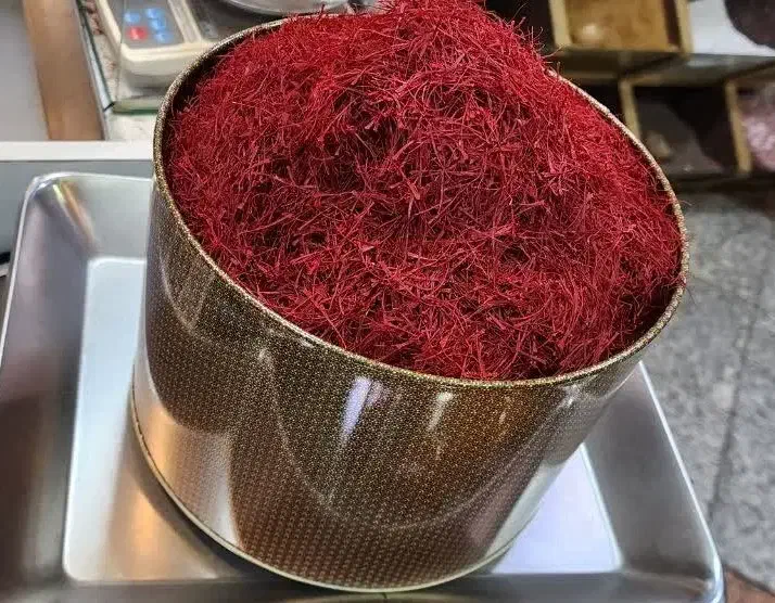 زعفران سوپر نگین با ضمانت آزمایشگاه|خوردنی و آشامیدنی|تهران, پرستار|دیوار