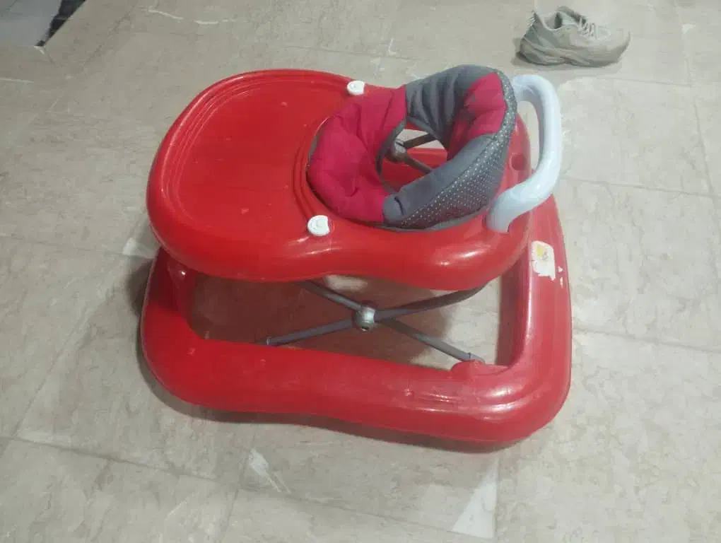 رو روک بچه|کالسکه و لوازم جانبی|بندر گناوه, |دیوار