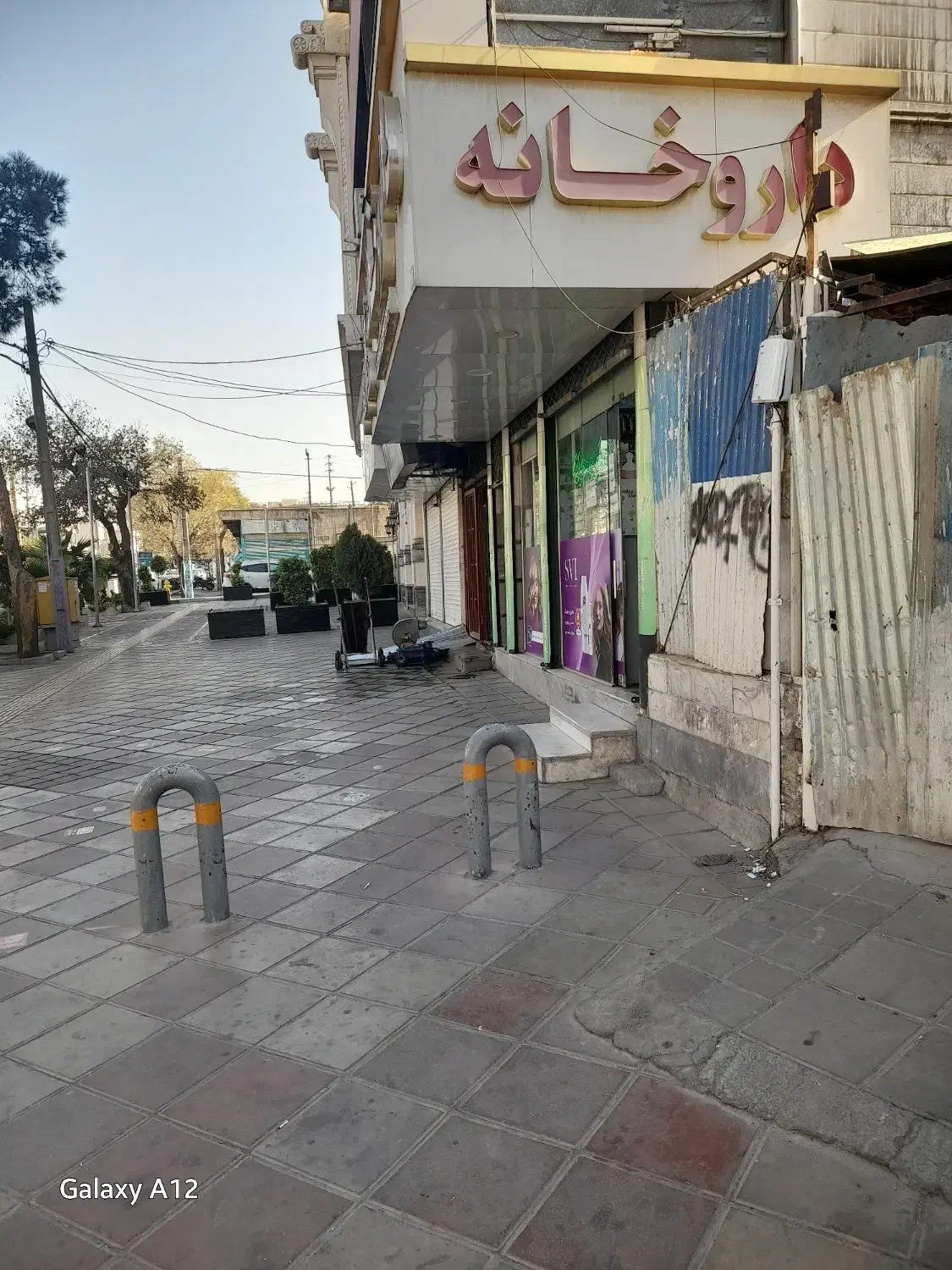 مغازه تجاری ۱۸ متری جهت آرایشگاه خانم ها|اجارهٔ مغازه و غرفه|تهران, مشیریه|دیوار