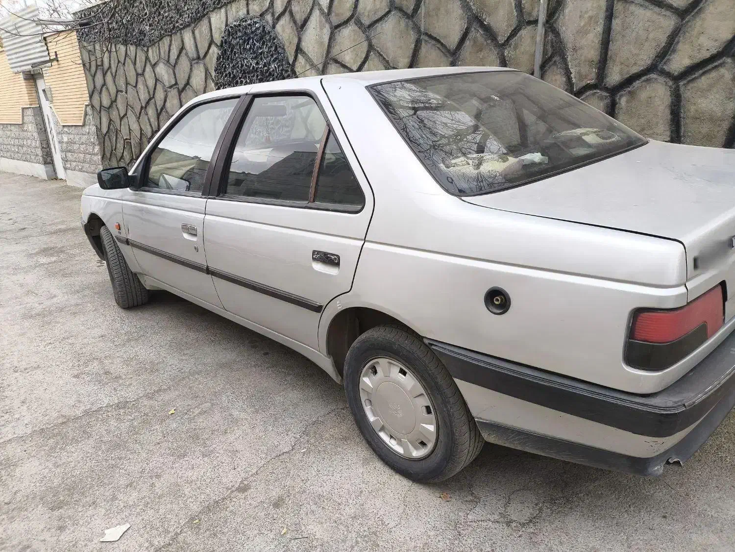 پژو ۴۰۵ بی رنگ|خودرو سواری و وانت|داران, |دیوار