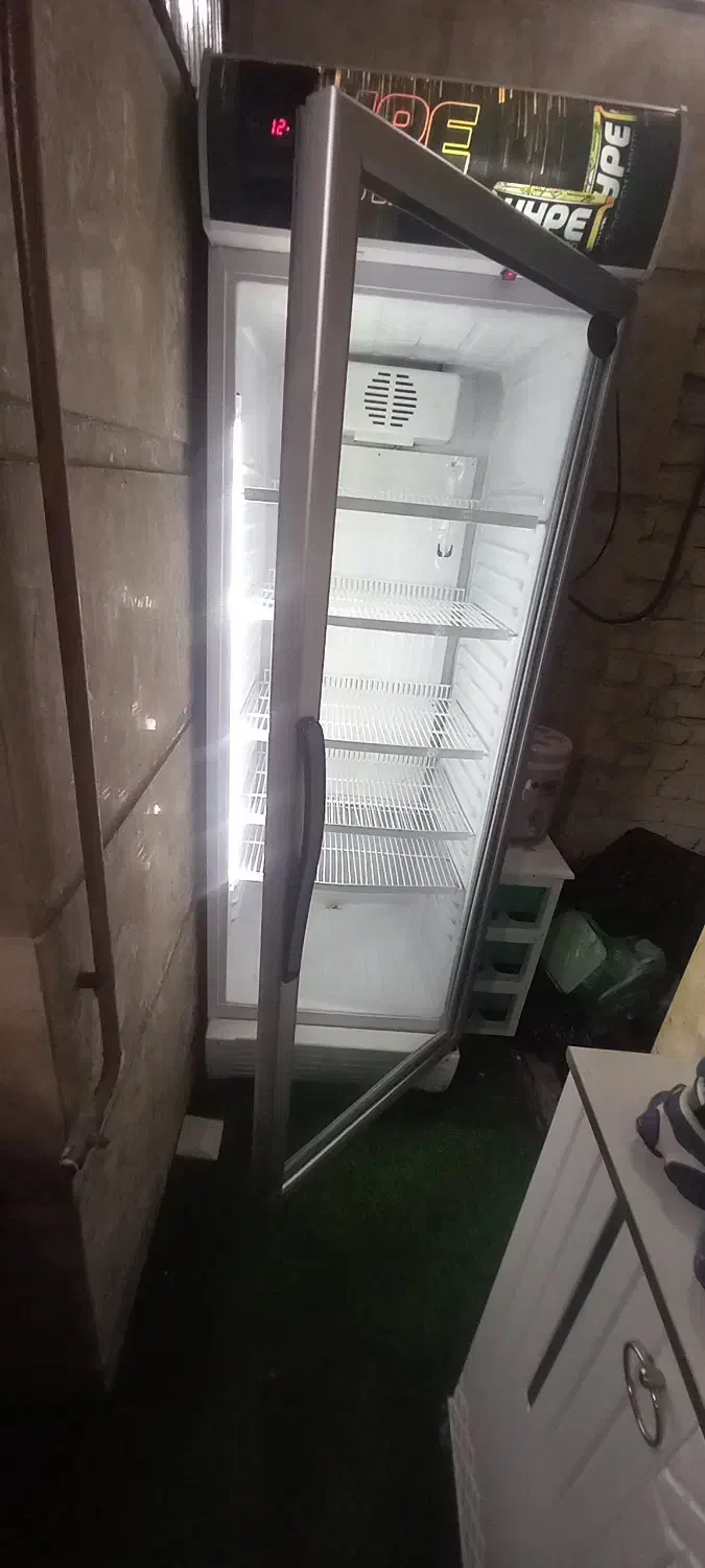 یخچال پایی ویترینی|یخچال و فریزر|رشت, سلیمانداراب|دیوار