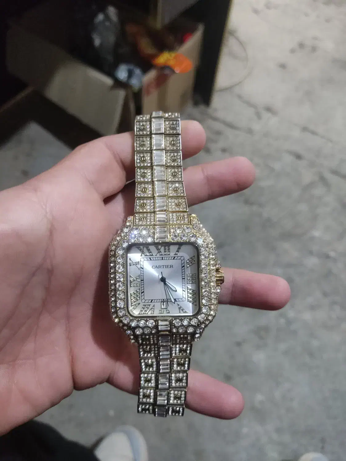 ساعت نگین دار در حد آک سالم سالم|ساعت|رباط‌کریم, شهرک والفجر|دیوار