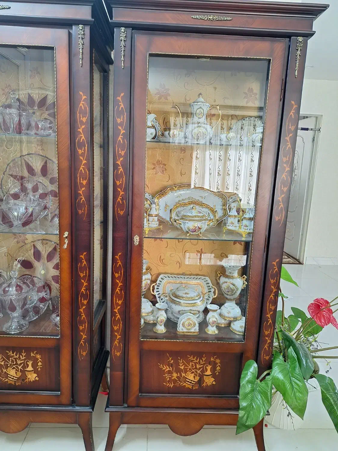 گنجه|بوفه، ویترین، کنسول|مشهد, عامل|دیوار