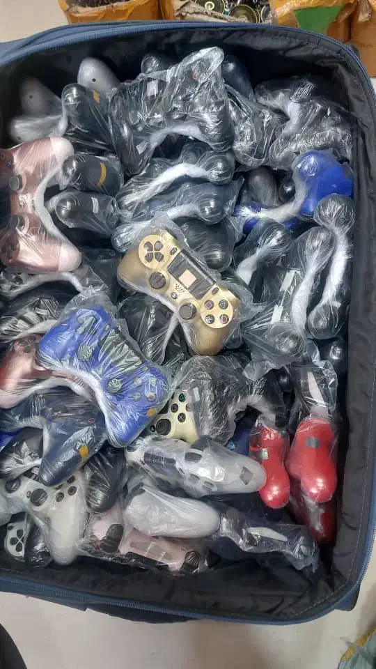 انواع دسته های ps5 و ps4 استوک اصل فابریک تک وعمده|کنسول، بازی ویدئویی و آنلاین|میناب, |دیوار