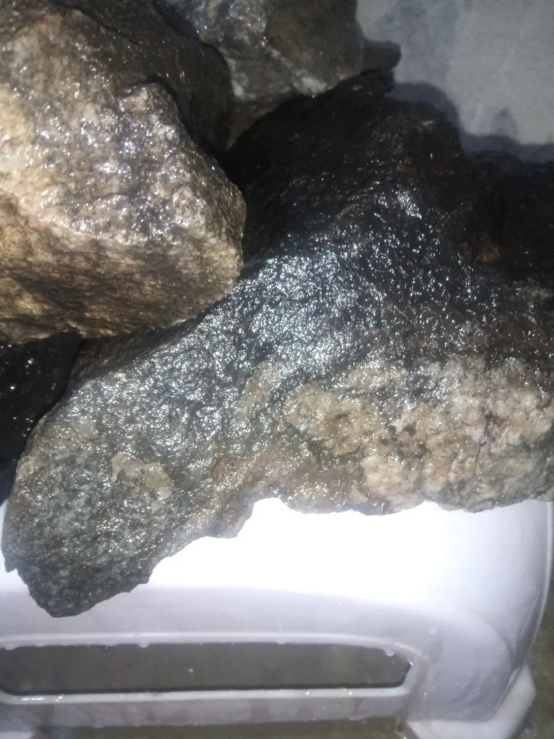 سنگ طلا ۶کیلوگرم|جواهرات|ارومیه, |دیوار