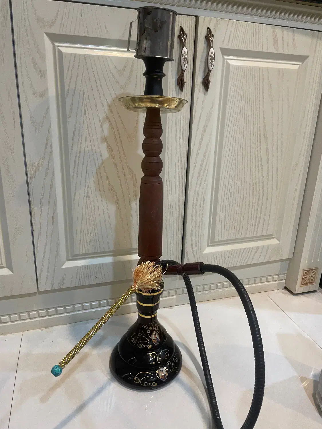 قلیان برنجی و چوب سرخ اعلا|کلکسیون و سرگرمی|مشهد, نیروی هوایی|دیوار