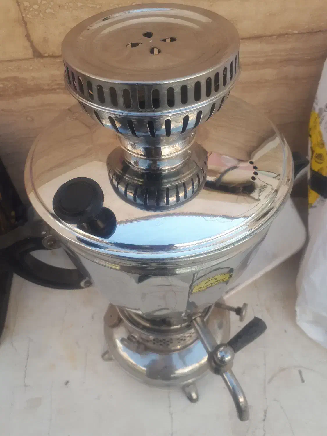 فروش سماورنفتی قدیمی|سماور، چایساز، قهوهساز|نجفآباد, نمازی|دیوار