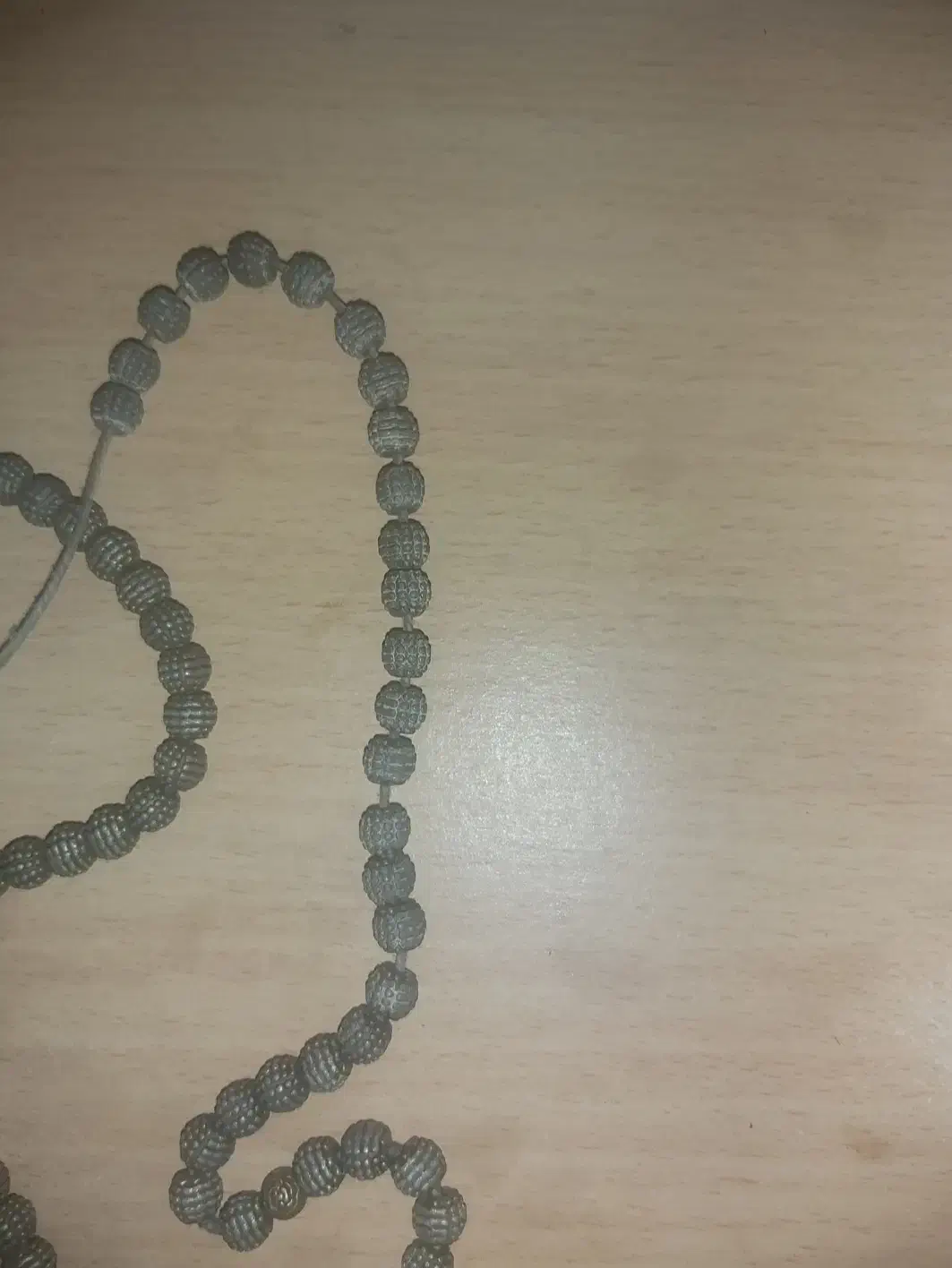 گم شده تسبیح فلزی از جنس قلع یا سرب یک ملیون|اشیا|فسا, |دیوار