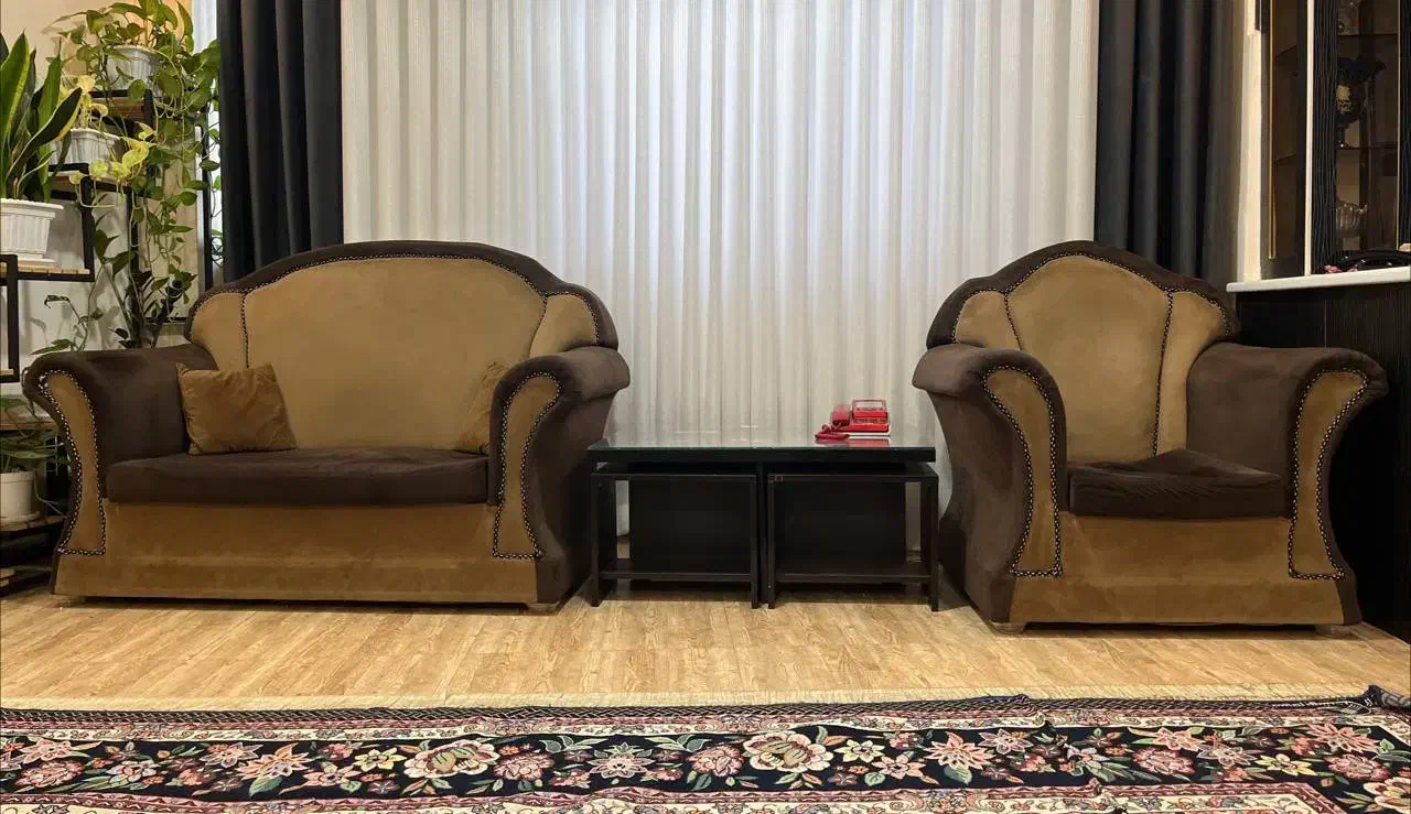 مبلمان ۷ نفره|مبلمان خانگی و میز عسلی|لاهیجان, گلستان|دیوار