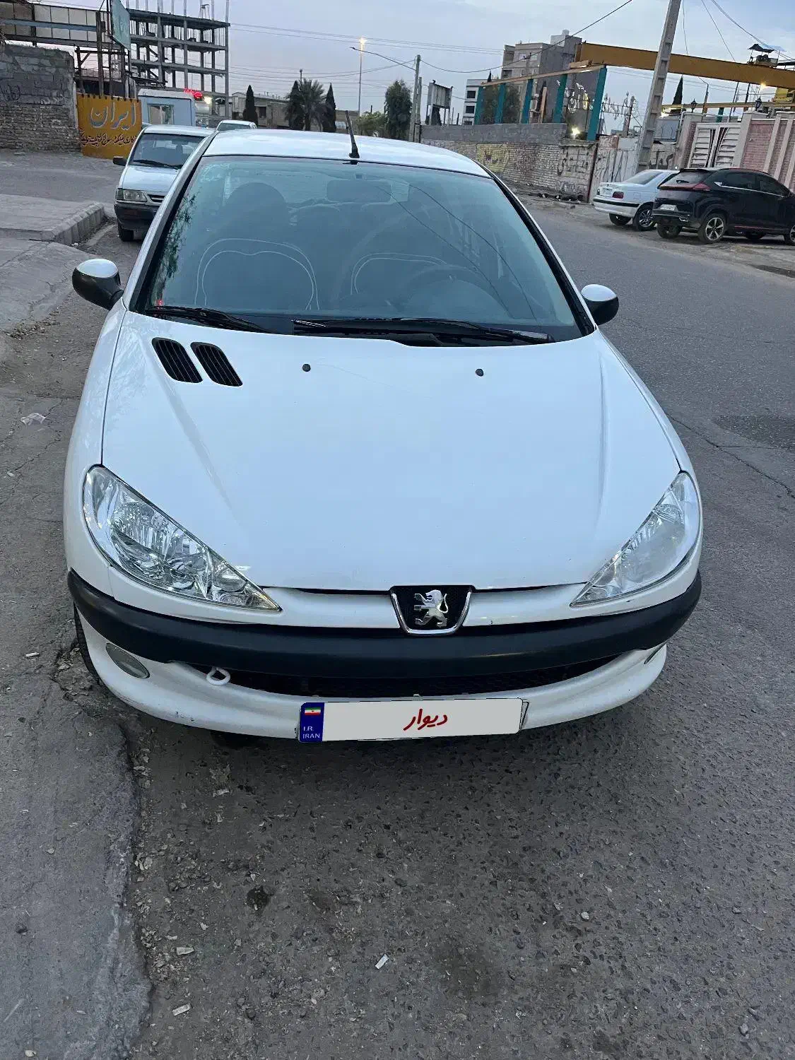 206تیپ5مدل ۹۸|خودرو سواری و وانت|سیرجان, |دیوار