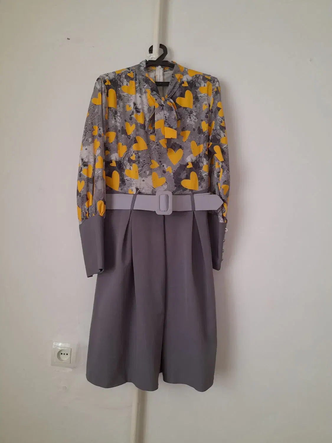 لباس مجلسی|لباس|کرمانشاه, |دیوار