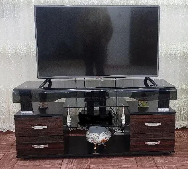 تلویزیون ۴۲ اینچ LG|تلویزیون و پروژکتور|پلدشت, |دیوار