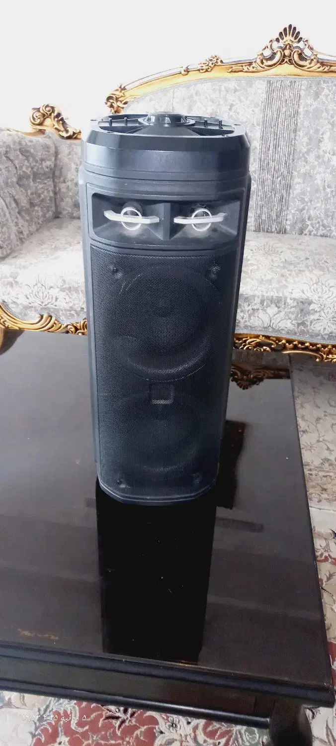 اسپیکر آرگون معاوضه با دلر شارژی|پخش‌کننده همراه|مشهد, نوید|دیوار