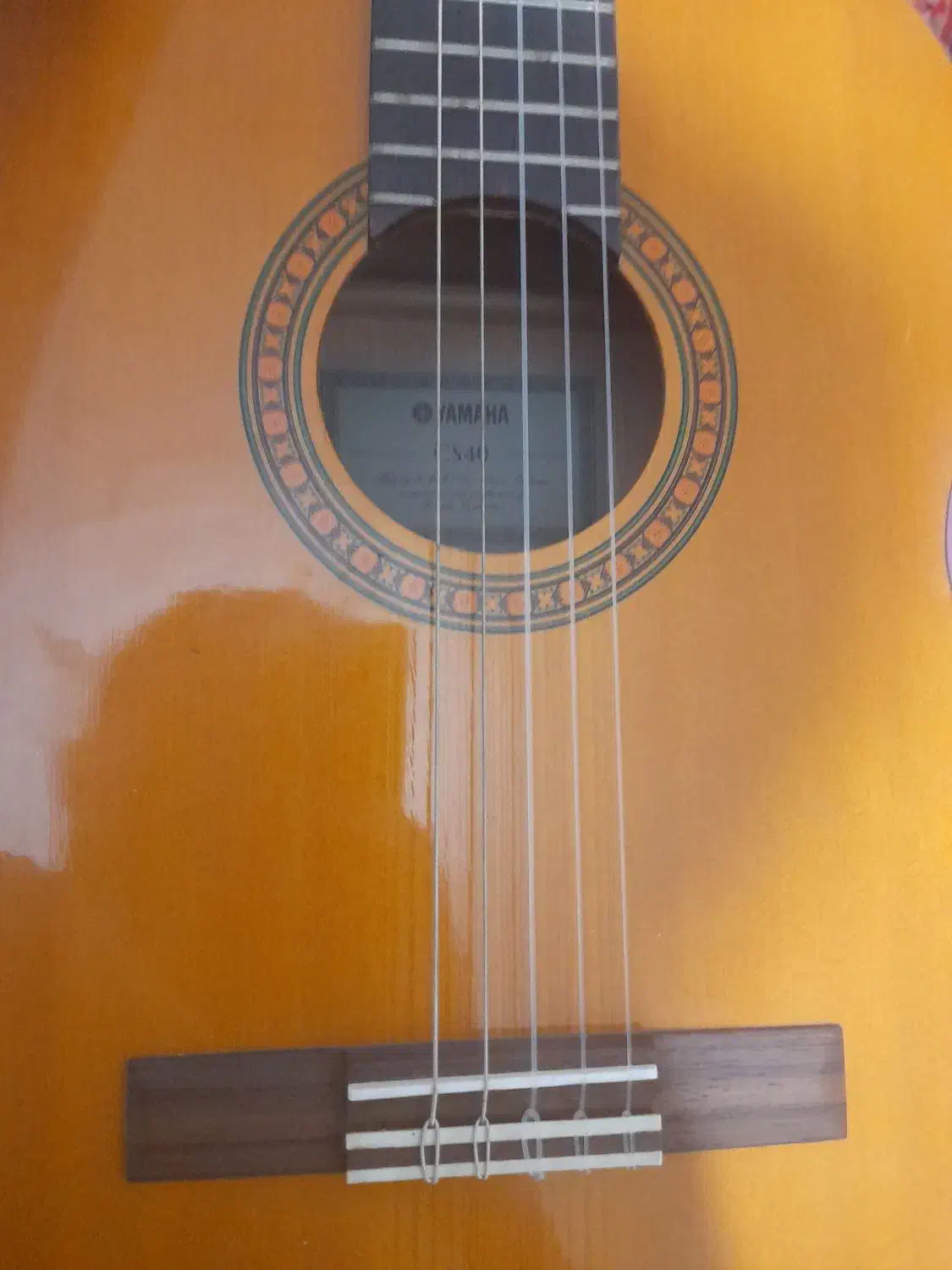 فروش  گیتار یاماها سالم|گیتار، بیس، امپلیفایر|آبسرد, |دیوار