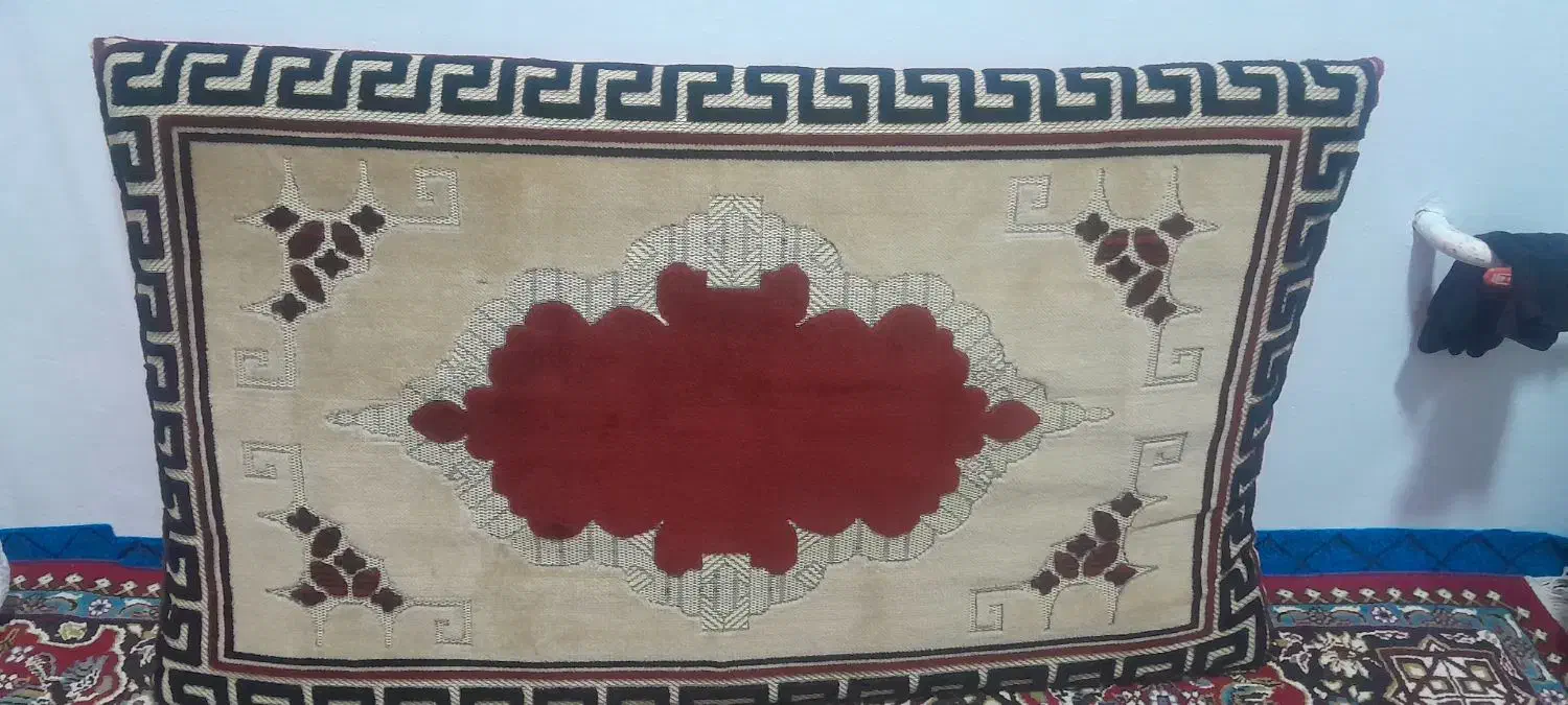 پشتی 5عدد|پشتی|رودسر, |دیوار