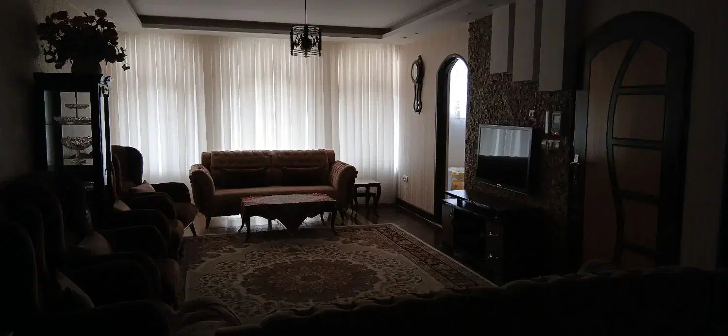 رهن کامل منزل مسکونی|اجارهٔ خانه و ویلا|لنجان, |دیوار