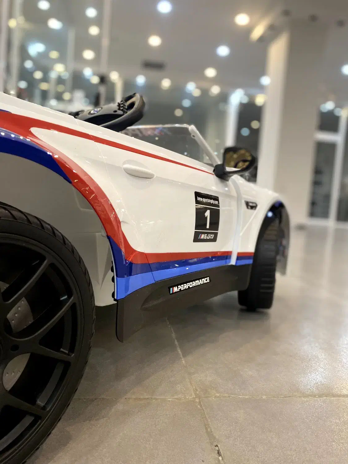 BMW 6666  original clb|اسباب‌بازی بچه|تهران, قلهک|دیوار