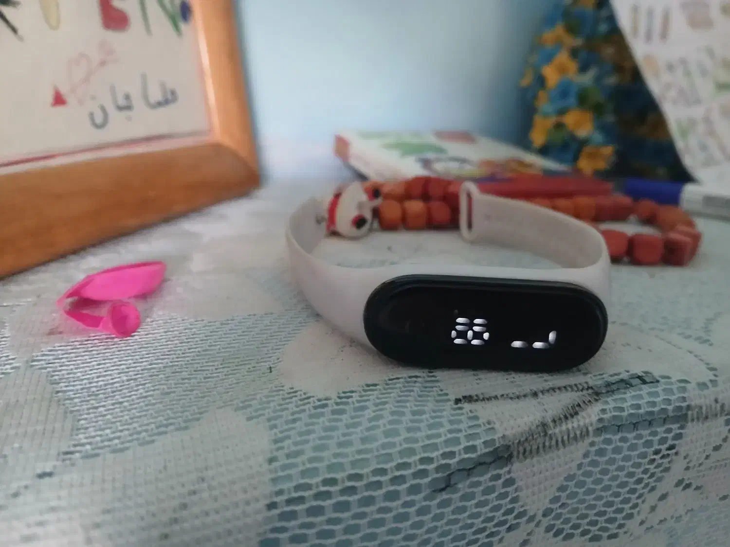 ساعت مچی|ساعت|شیراز, دلگشا|دیوار