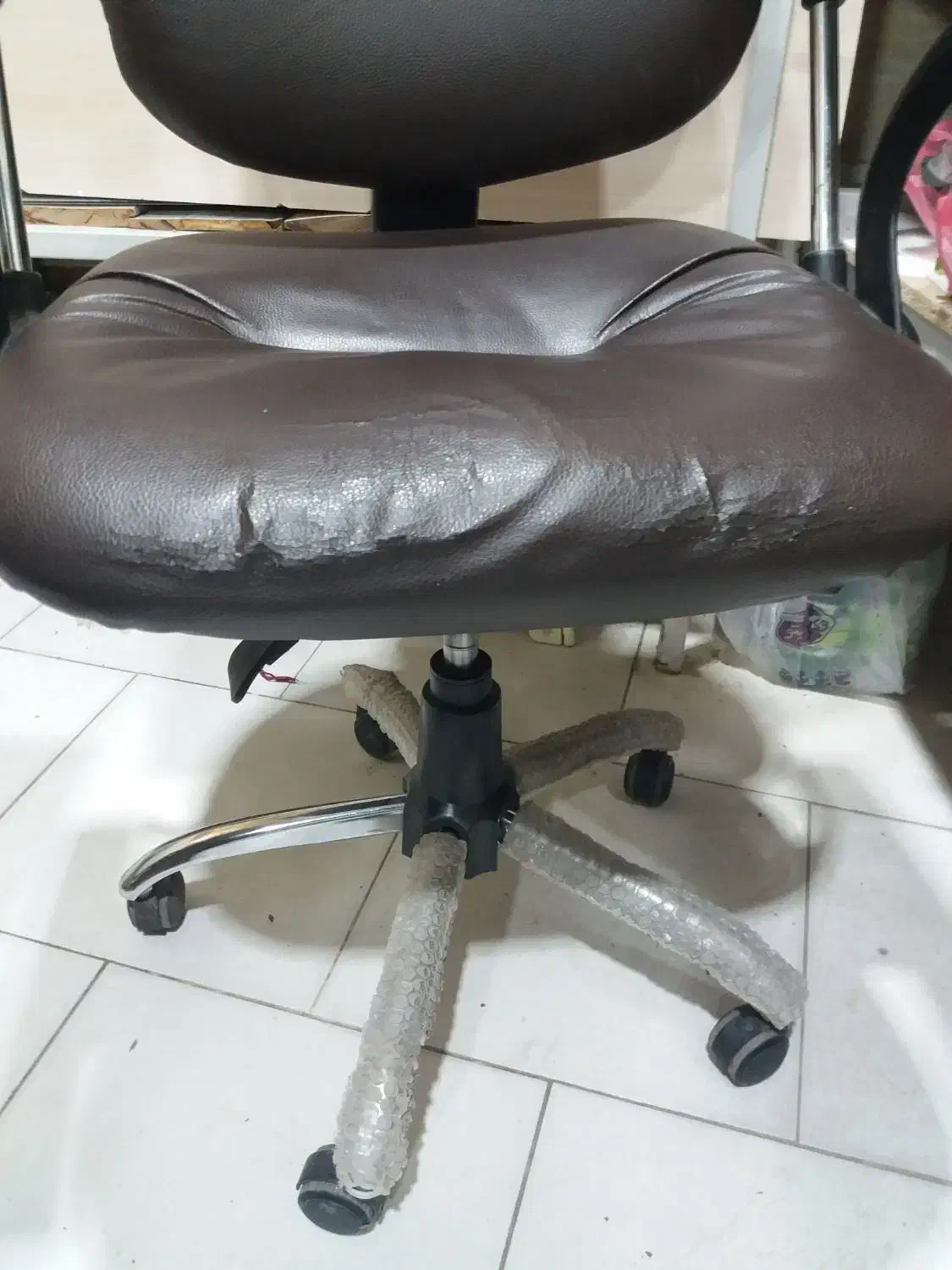 صندلی اداری|مبلمان اداری|رشت, معلولین|دیوار