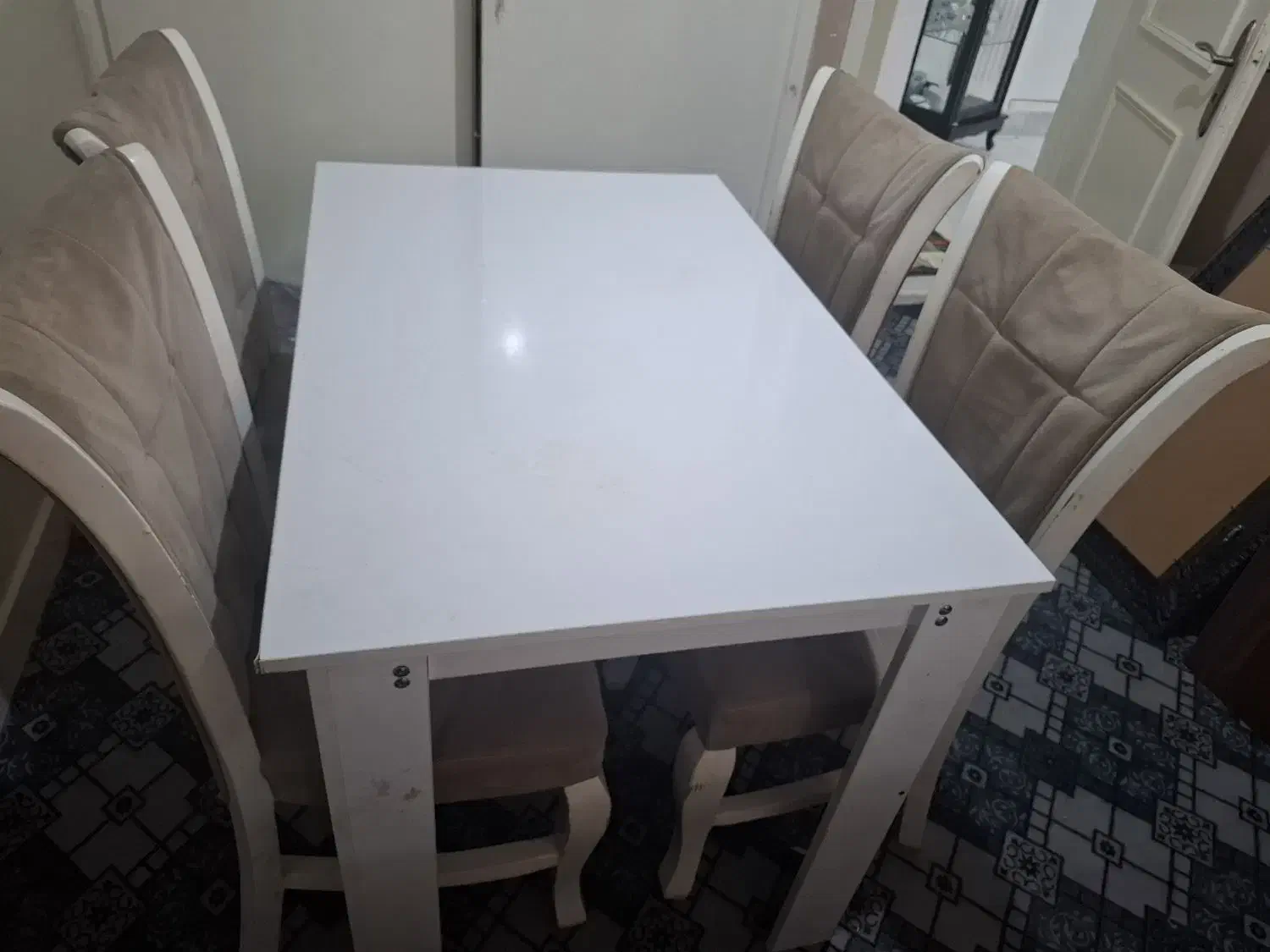 میز و صندلی ناهار خوری|میز و صندلی غذاخوری|گالیکش, |دیوار