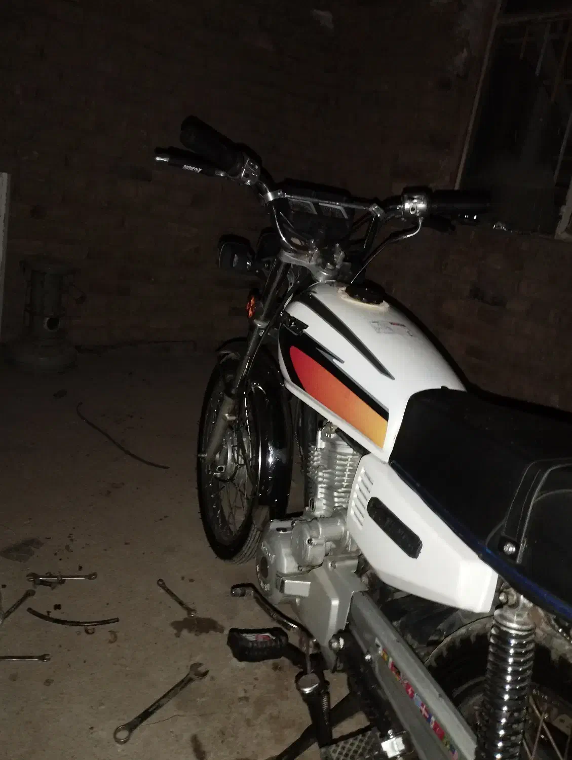 هوندا 125 استارتی تقویت و درحد|موتورسیکلت|تویسرکان, |دیوار