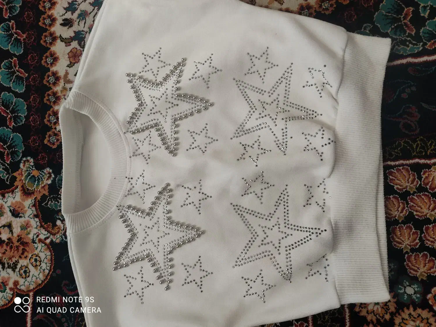 چند دست لباس نو|کفش و لباس بچه|بروجرد, |دیوار