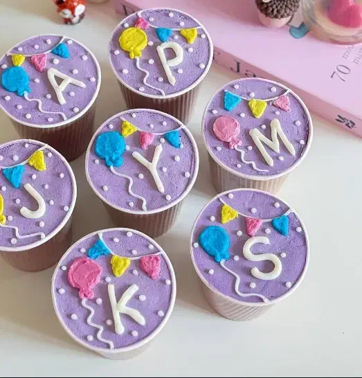 کیک تولد|خوردنی و آشامیدنی|شیراز, فرهنگ شهر|دیوار