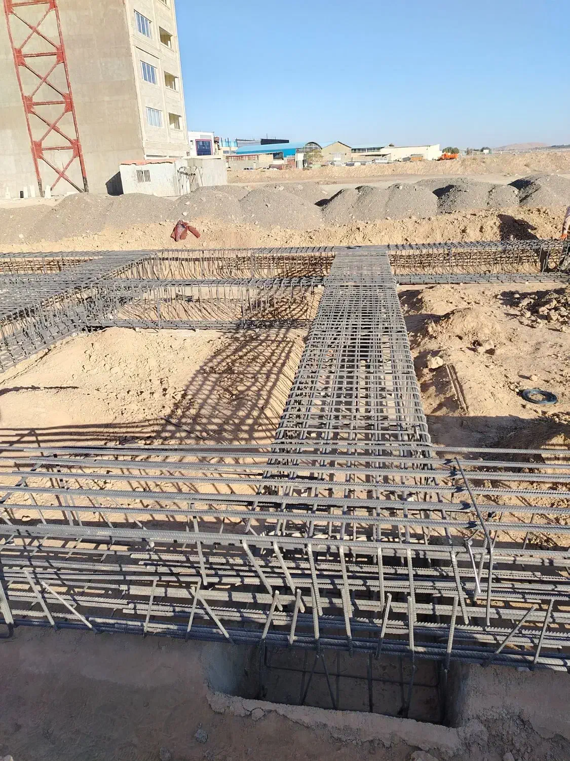 اجرای فونداسیون کامل|خدمات پیشه و مهارت|بیرجند, |دیوار