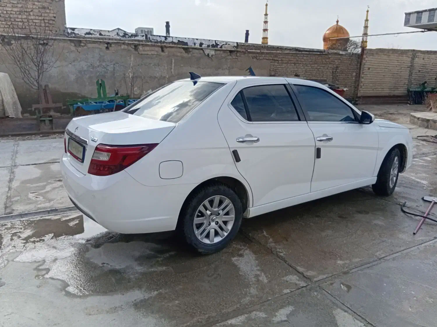 دناپلاس400|خودرو سواری و وانت|بروجرد, |دیوار