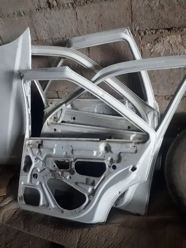 درب پژو وصندوق عقب|قطعات یدکی و لوازم جانبی|شوشتر, |دیوار