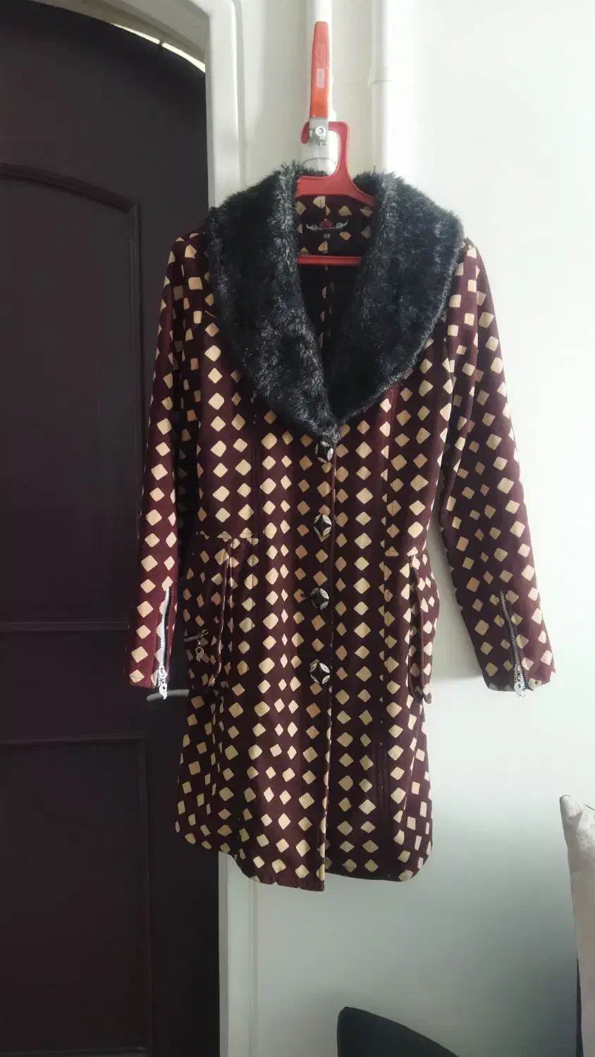 دوعدد پالتو و بافت سایز40و42و 44|لباس|اصفهان, قهجاورستان|دیوار