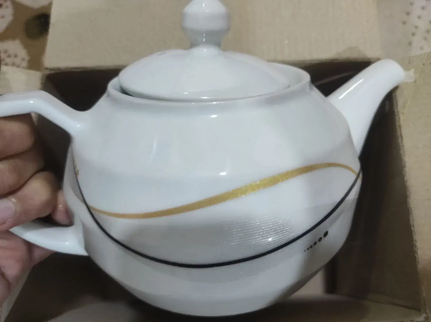 قوری زیبا|قوری، کتری، قهوه‌ساز دستی|پاکدشت, پاکدشت (مامازند)|دیوار