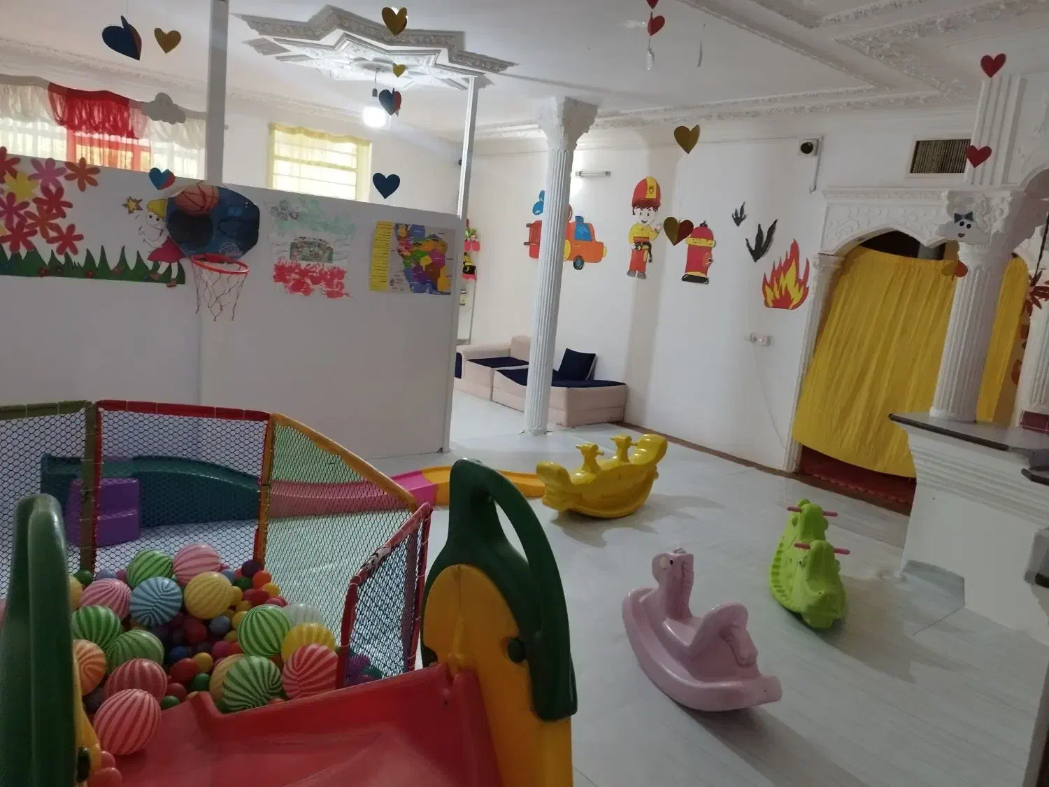 استخدام نیروی مراقب وپرستاربرای مهدکودک|استخدام آموزشی|گلبهار, شهر جدید گلبهار|دیوار