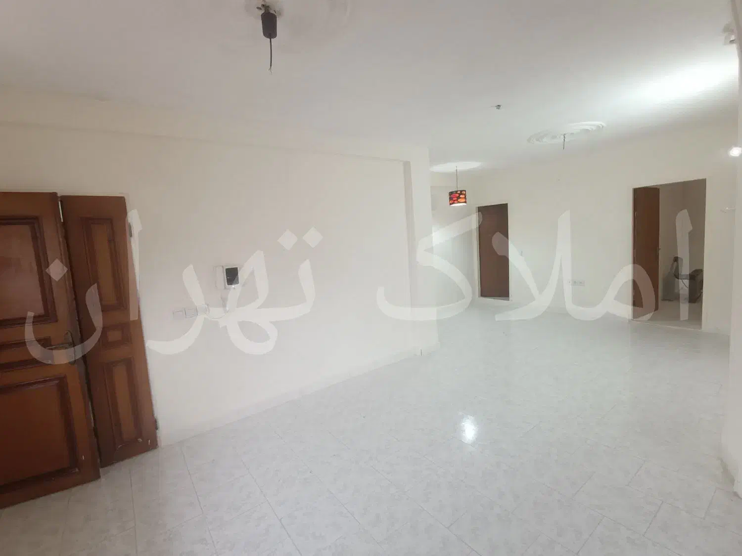 رهن واحد ۷۰ متری ویو دریا روبه روی پارک ساحلی|اجارهٔ آپارتمان|بندر انزلی, آخرخط|دیوار