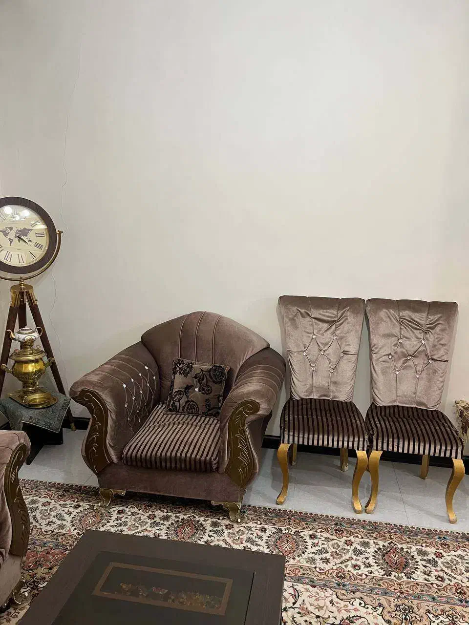 مبل ۹ نفره با میز ناهارخوری ۴نفره|مبلمان خانگی و میز عسلی|تهران, شادمان|دیوار