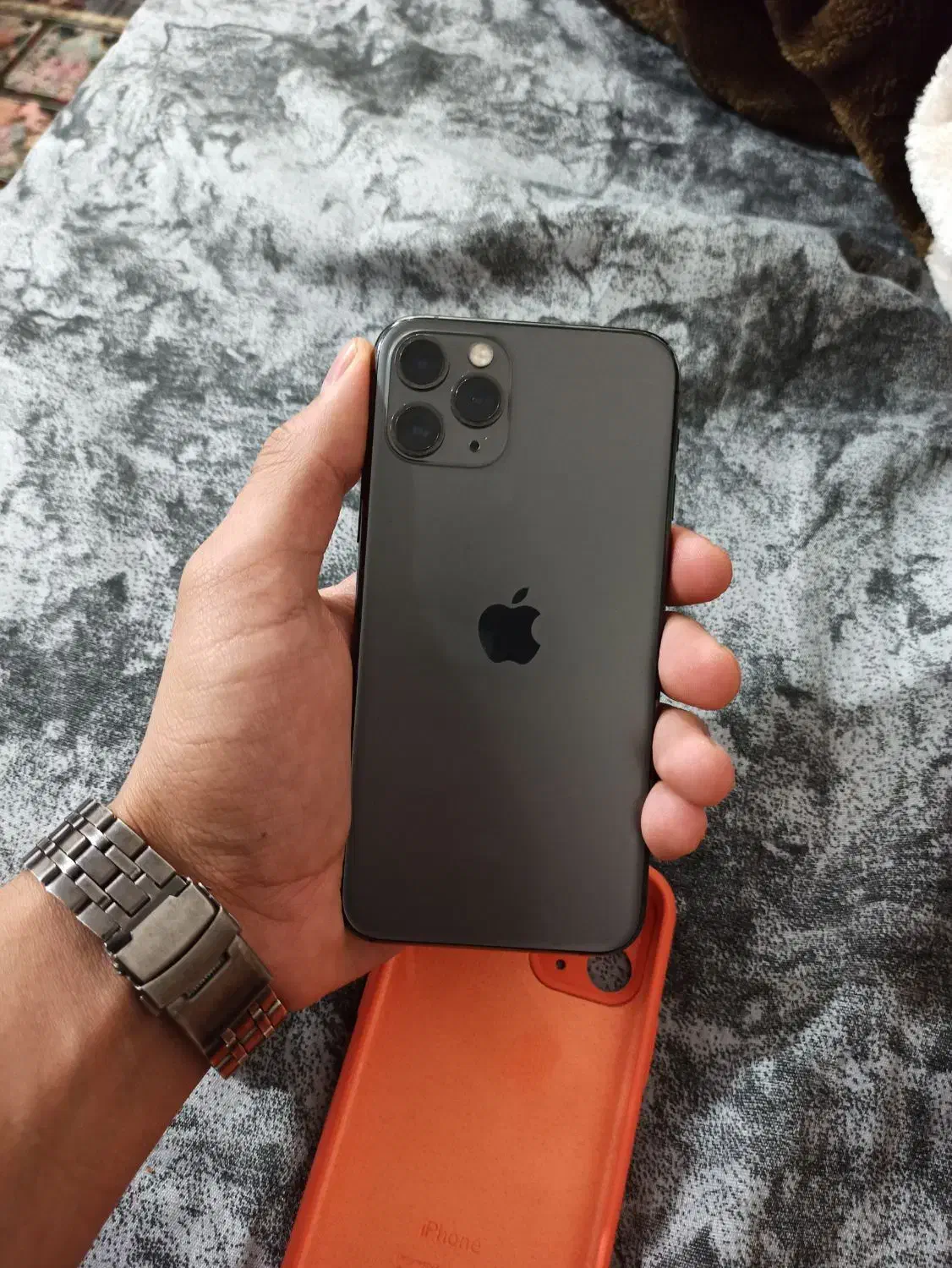 گوشی آیفون 11pro256|موبایل|شیراز, شهرک بزین|دیوار