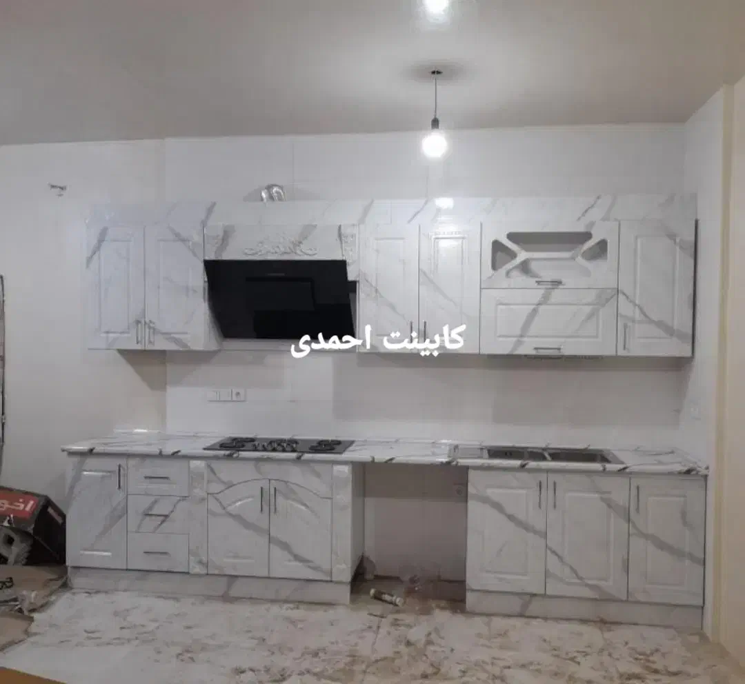 کابینت 3در3 6 متر درب چوب/|مصالح و تجهیزات ساختمان|تولم شهر, |دیوار