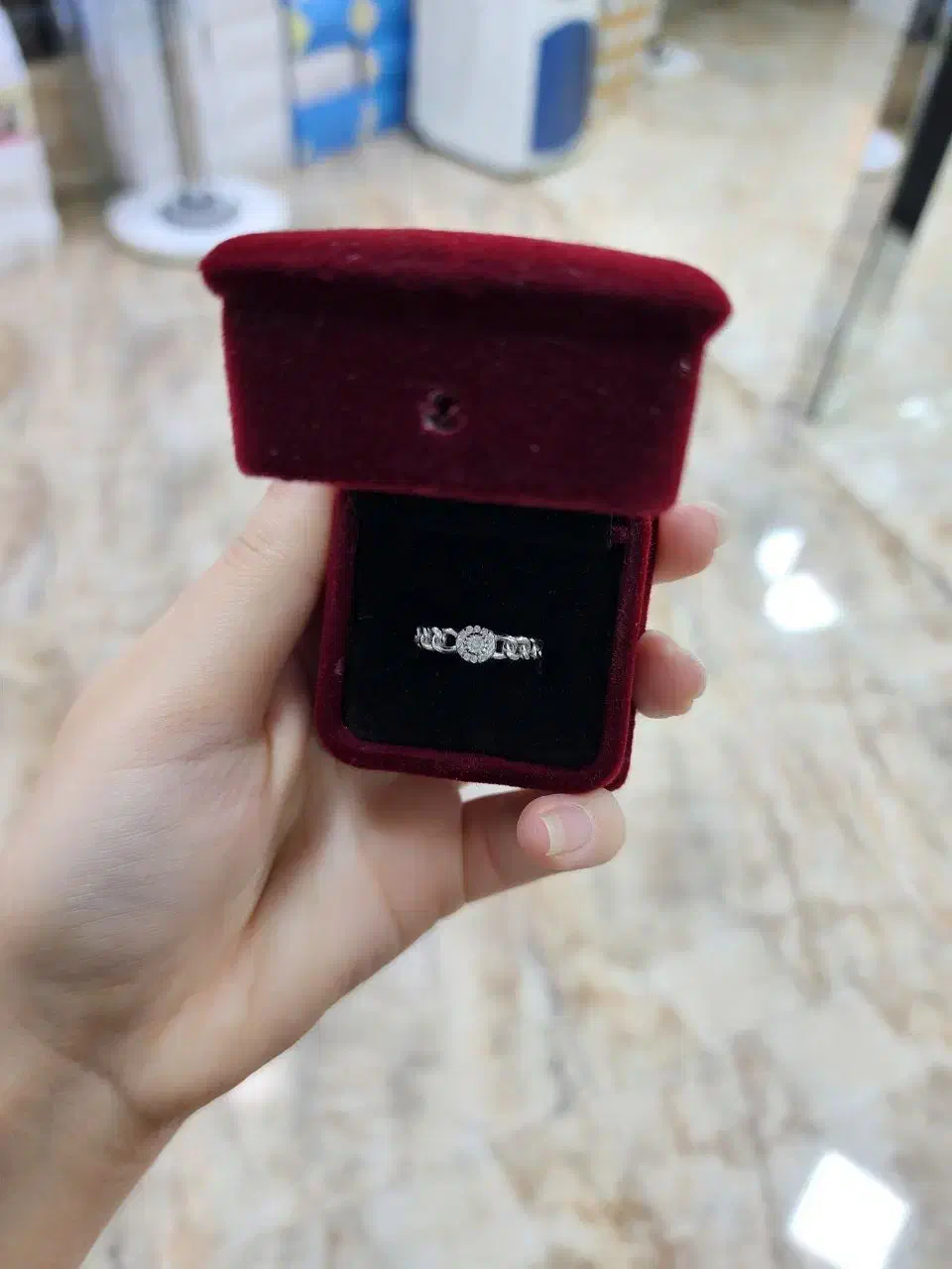 انگشتر تک نگین کارتیر نقره اصلی|بدلیجات|کرمانشاه, |دیوار