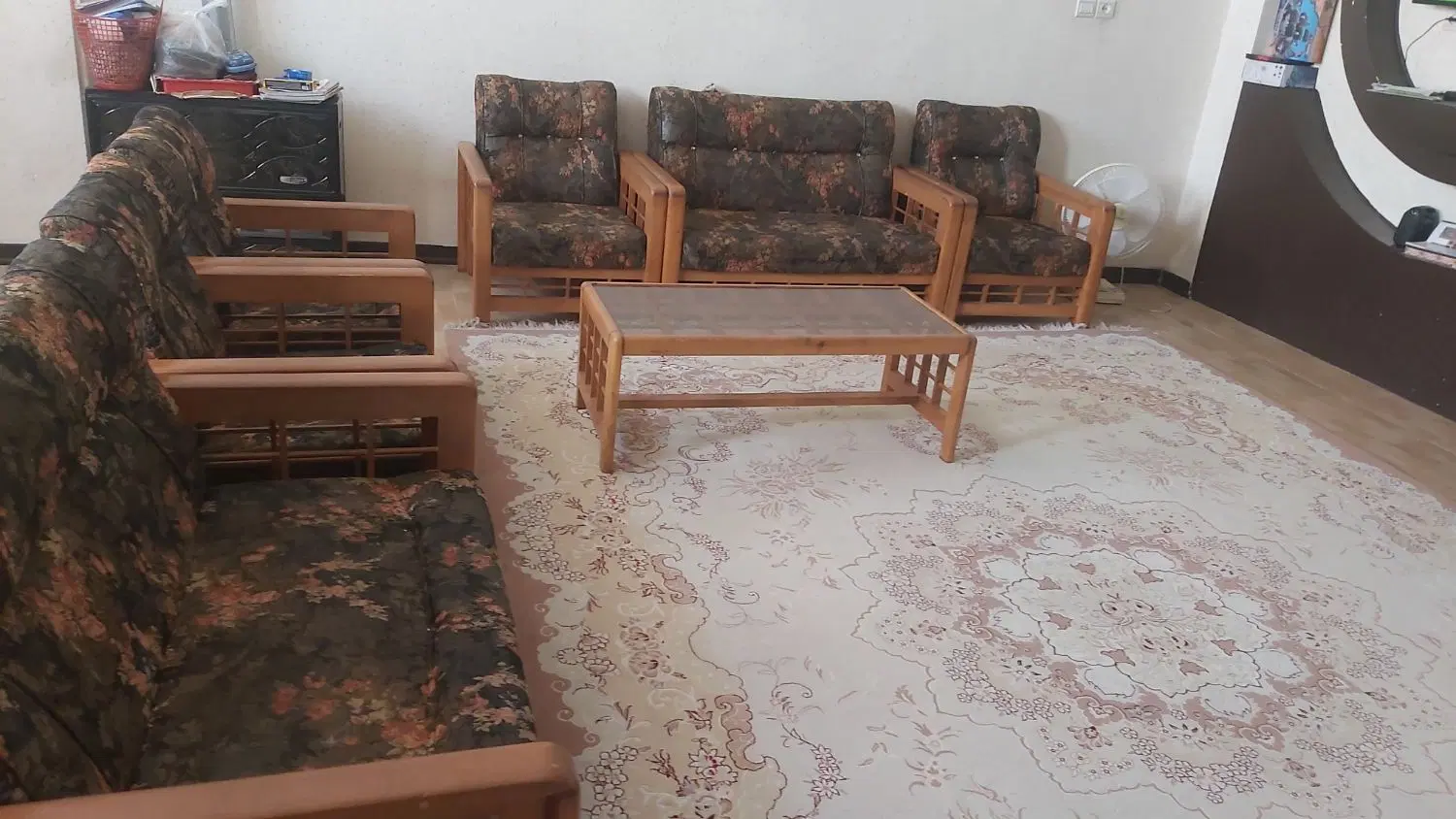مبل|مبلمان خانگی و میز عسلی|شهرکرد, |دیوار
