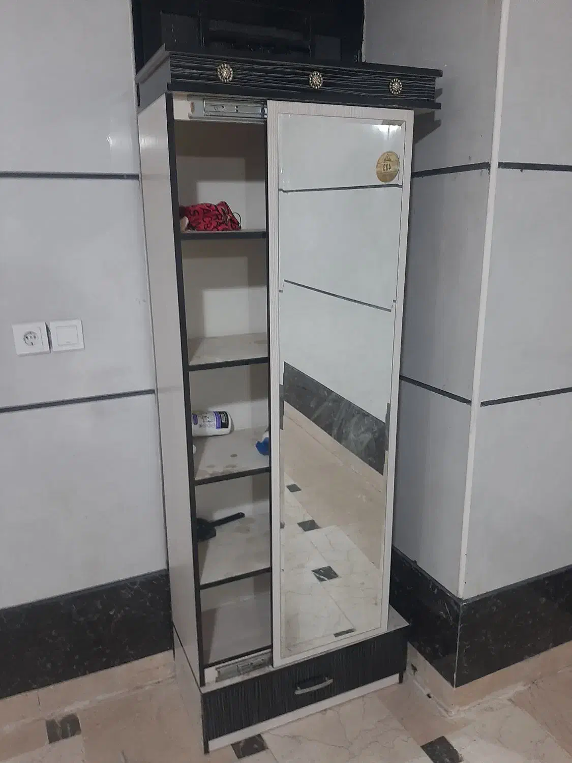 جا کفشی تمیز و سالم|جاکفشی، کمد، دراور|فردیس, خیام غربی|دیوار