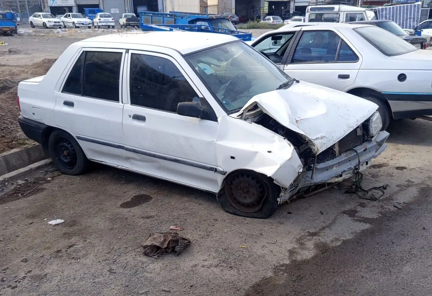 پراید تصادفی تخفیف خورد|خودرو سواری و وانت|مشگین شهر, |دیوار