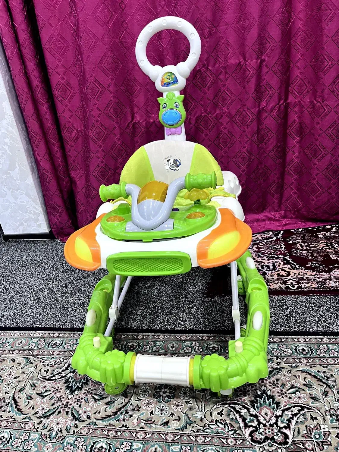 روروئک|کالسکه و لوازم جانبی|فولادشهر, زاینده رود|دیوار