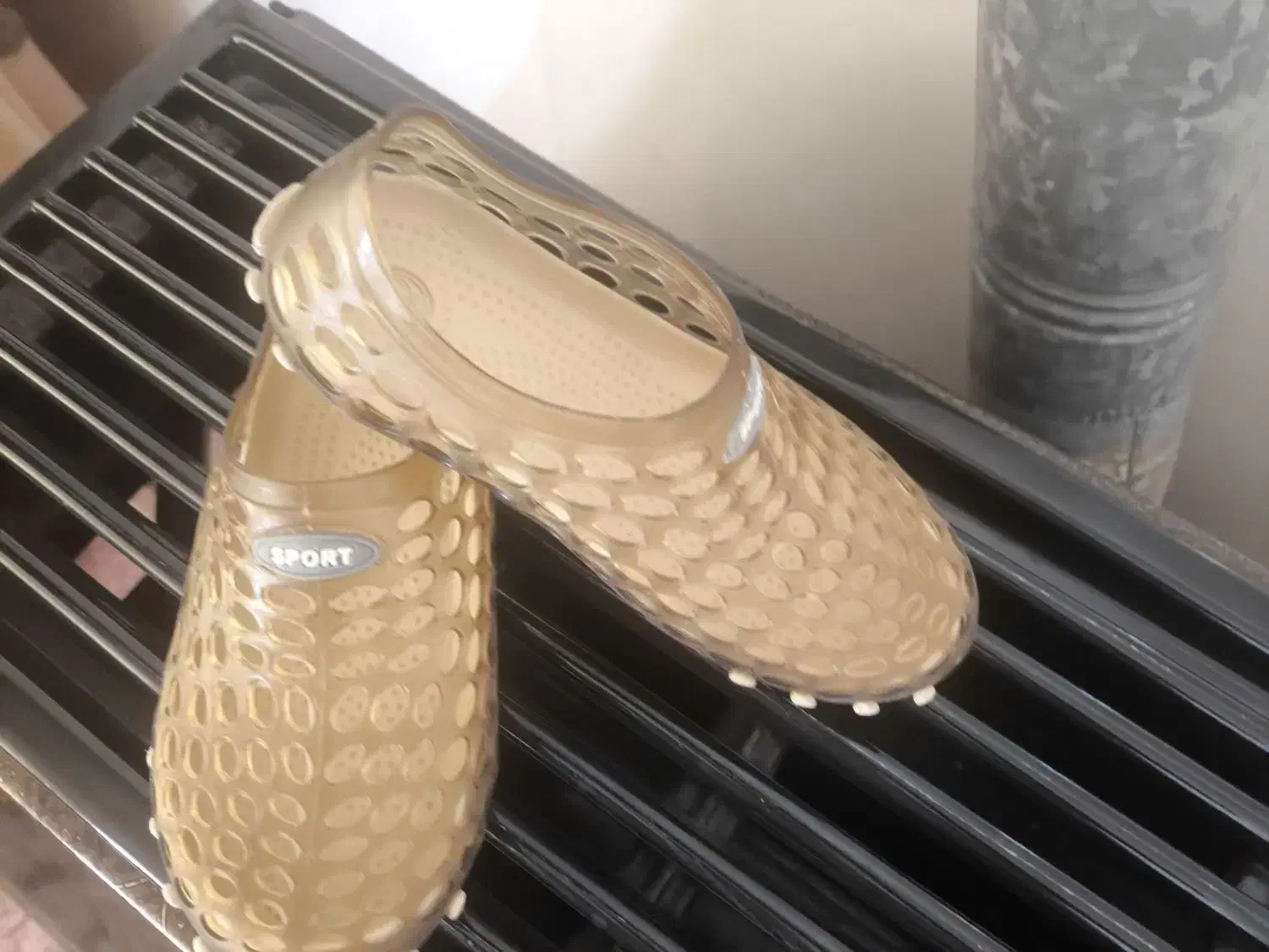 دو جفت.کفش و صندل بچه گانه|کفش و لباس بچه|برازجان, |دیوار